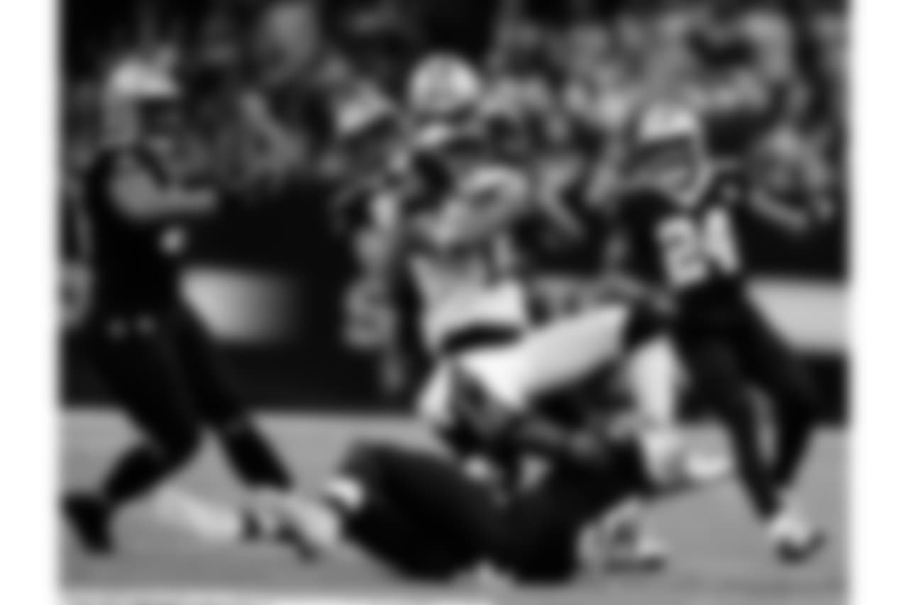 Saints 20 - Eagles 14 (W)
Divisional Game
Michael C. Hebert