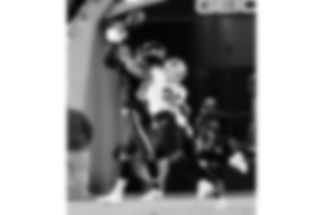 Gallery-Reg-Wk7-Saints-Ravens-Game-Action-2-102118-077