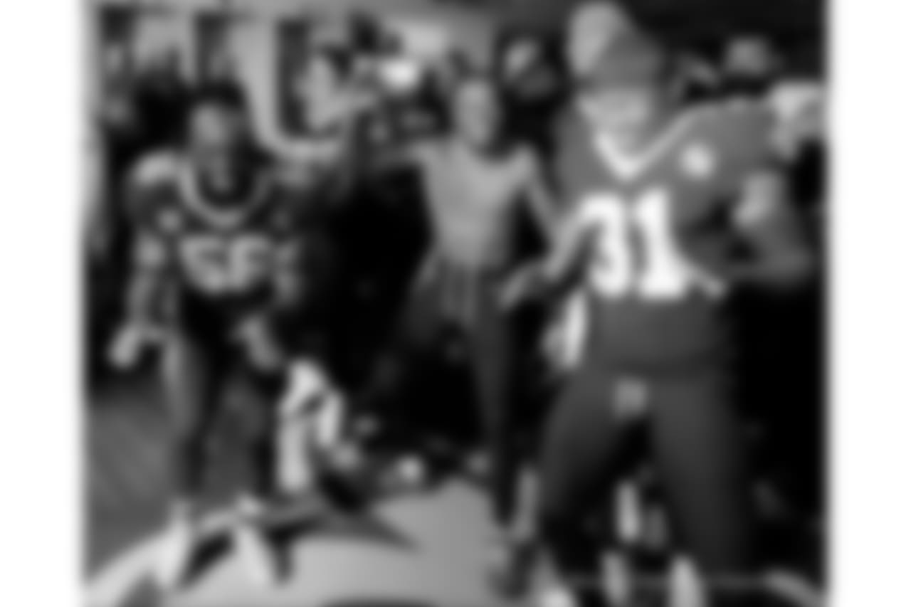 Saints 20 - Eagles 14 (W)
Divisional Game
Michael C. Hebert