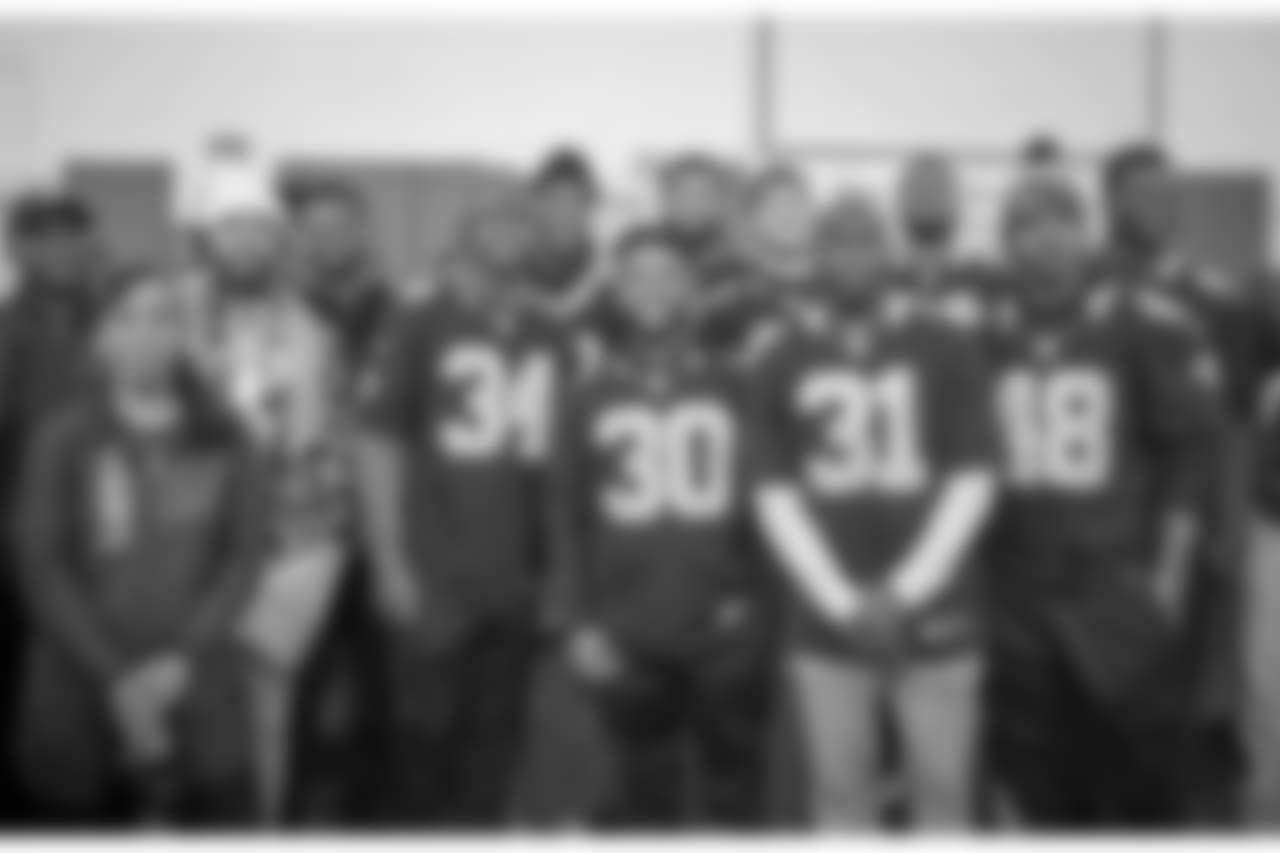 2560-1440-Gallery-saints-YMCA_Turkey-0574