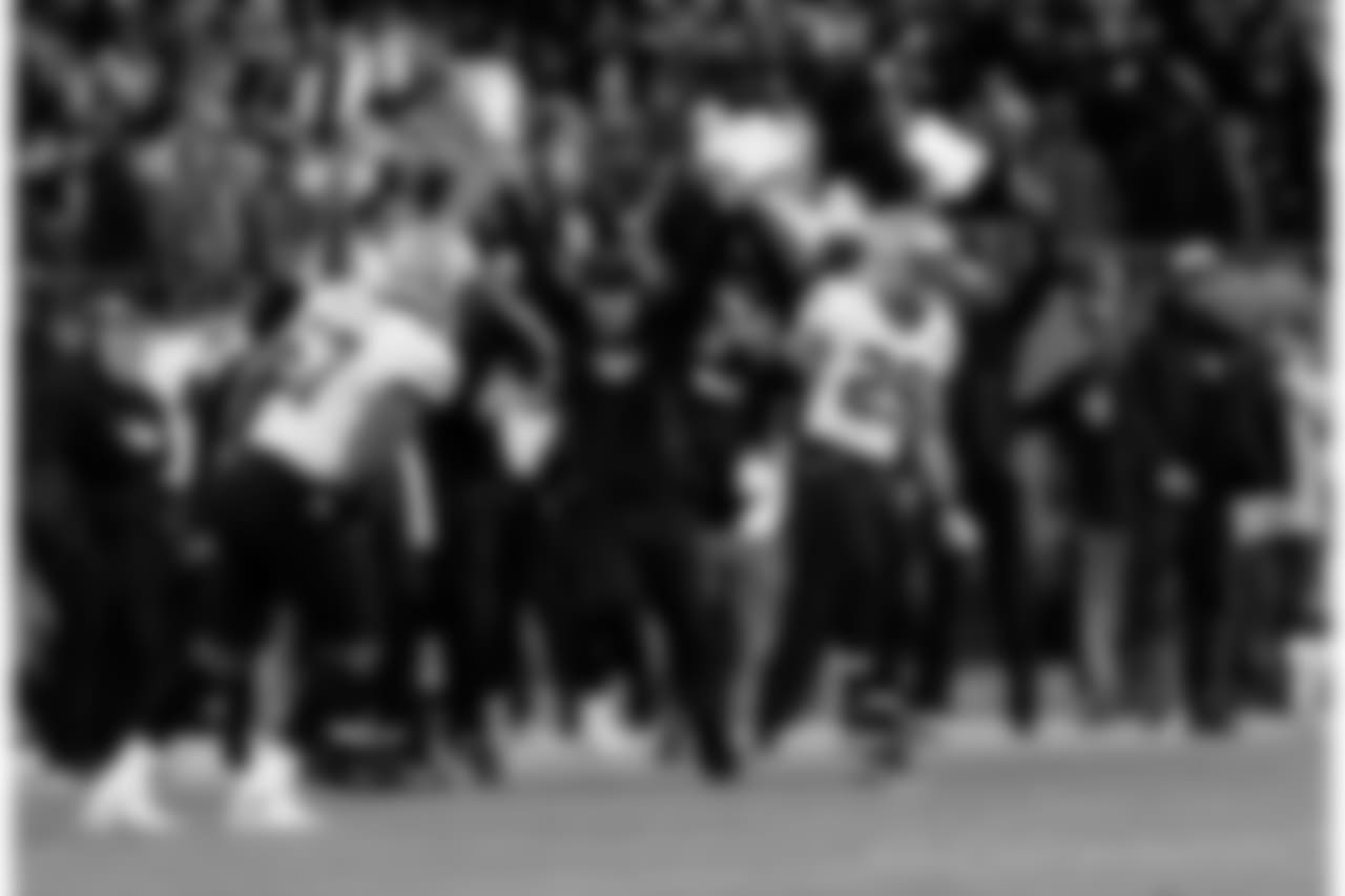 Saints 12 - Carolina 9 (W)
New Orleans Saints 2018 Season
Michael C. Hebert