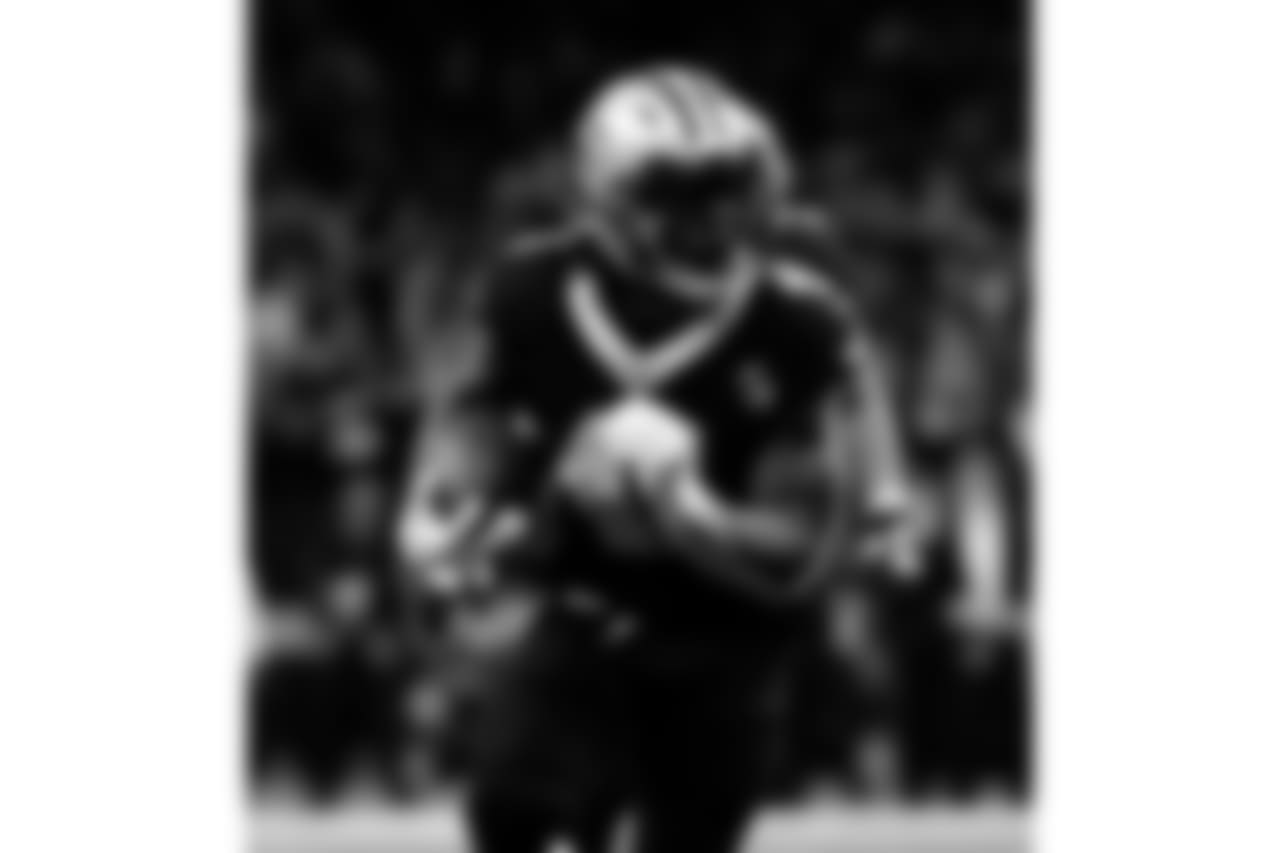 Saints 20 - Eagles 14 (W)
Divisional Game
Michael C. Hebert