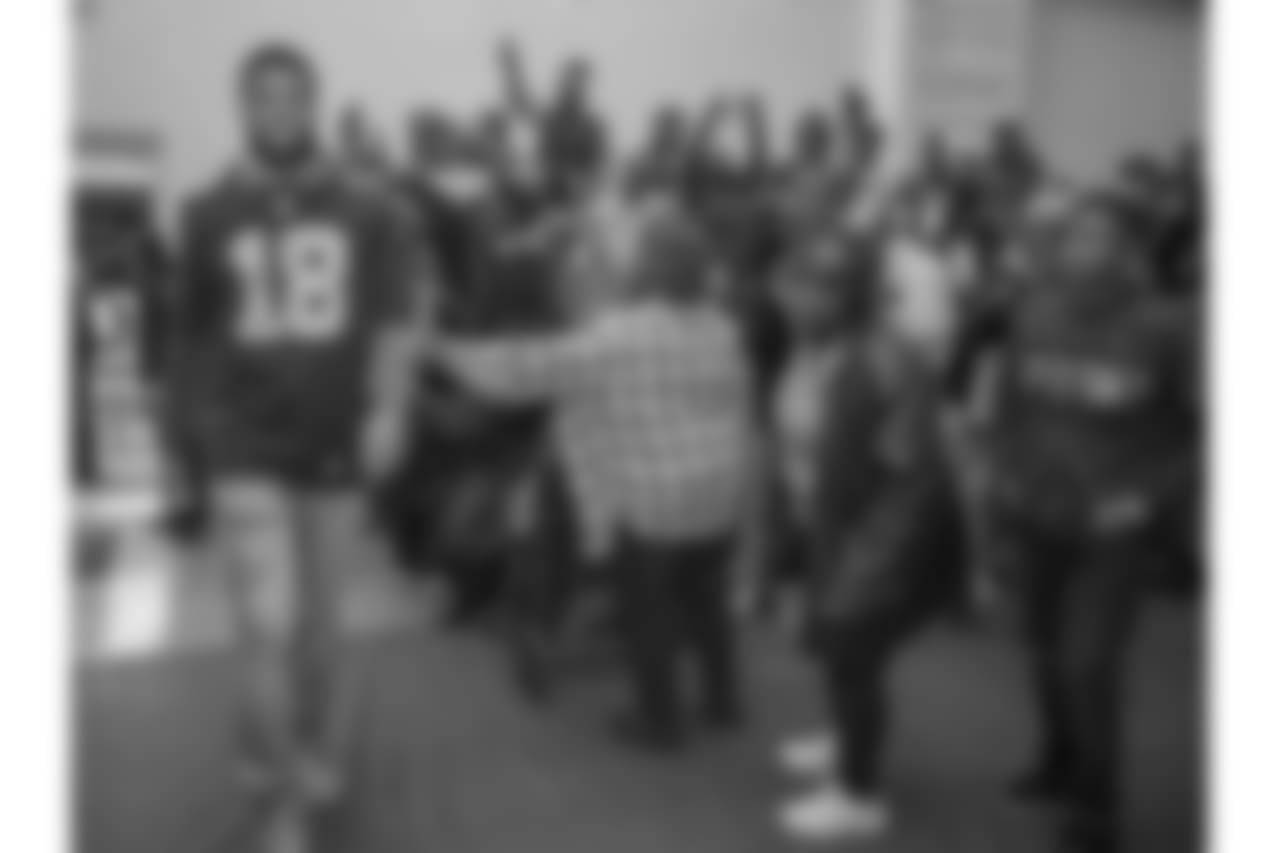 2560-1440-Gallery-saints-YMCA_Turkey-0406