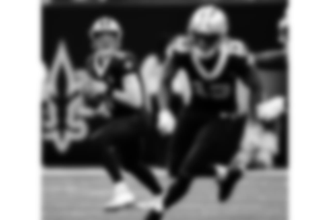 Saints 20 - Eagles 14 (W)
Divisional Game
Michael C. Hebert