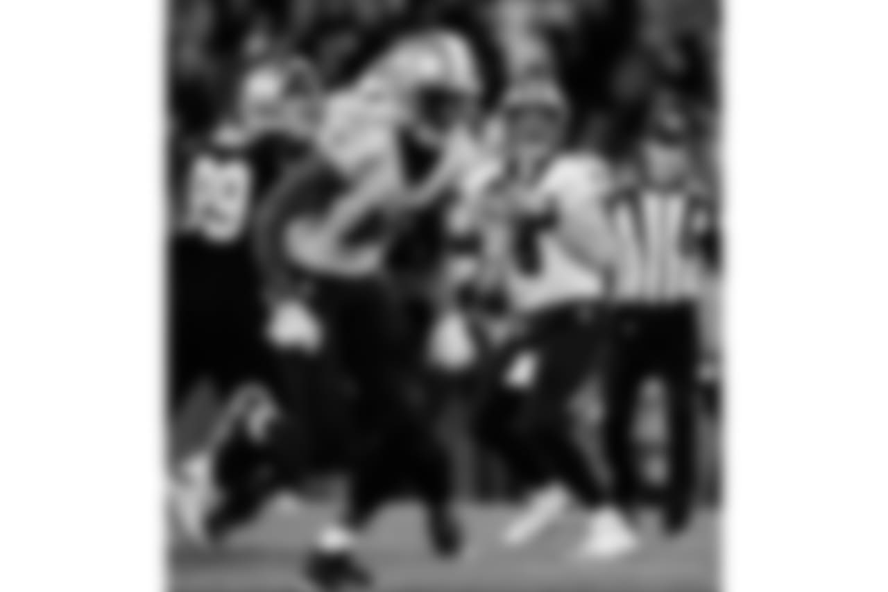 Saints 12 - Carolina 9 (W)
New Orleans Saints 2018 Season
Michael C. Hebert
