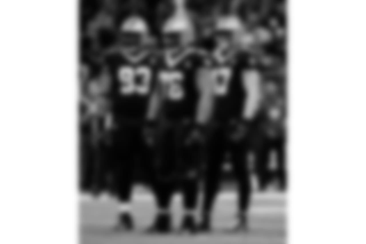 Saints 20 - Eagles 14 (W)
Divisional Game
Michael C. Hebert