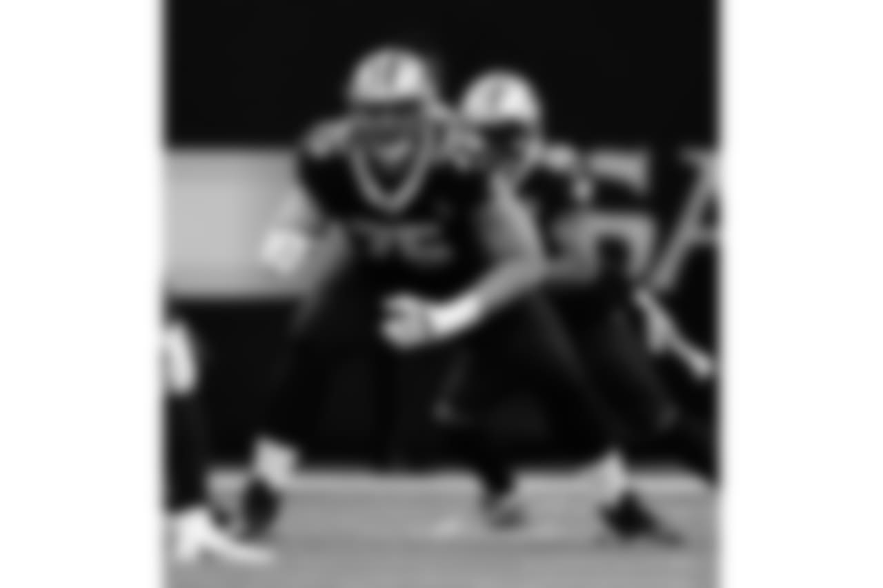 Saints 20 - Eagles 14 (W)
Divisional Game
Michael C. Hebert