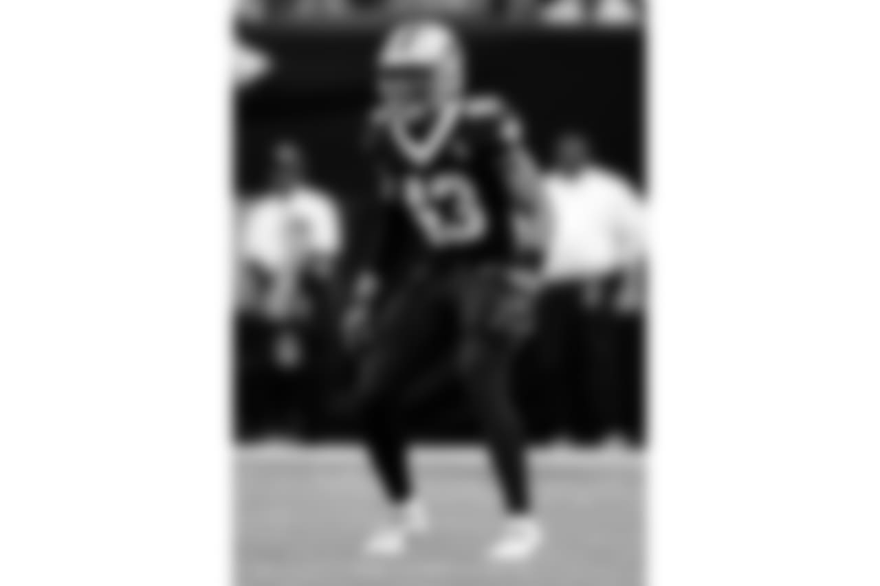 Saints 20 - Eagles 14 (W)
Divisional Game
Michael C. Hebert