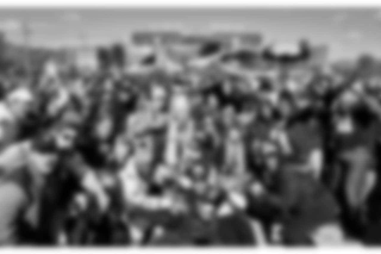 Gallery-Reg-Wk7-Saints-Ravens-Fans-006