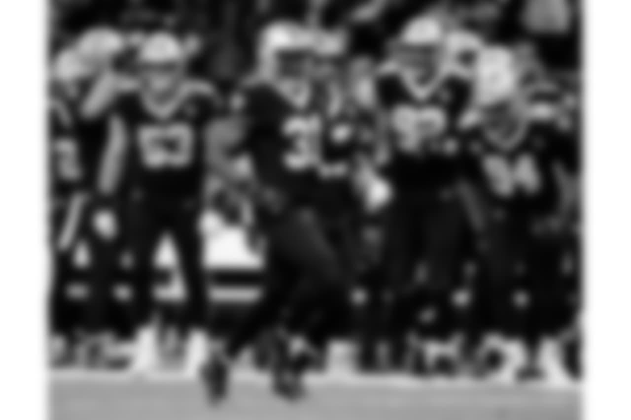 Saints 20 - Eagles 14 (W)
Divisional Game
Michael C. Hebert