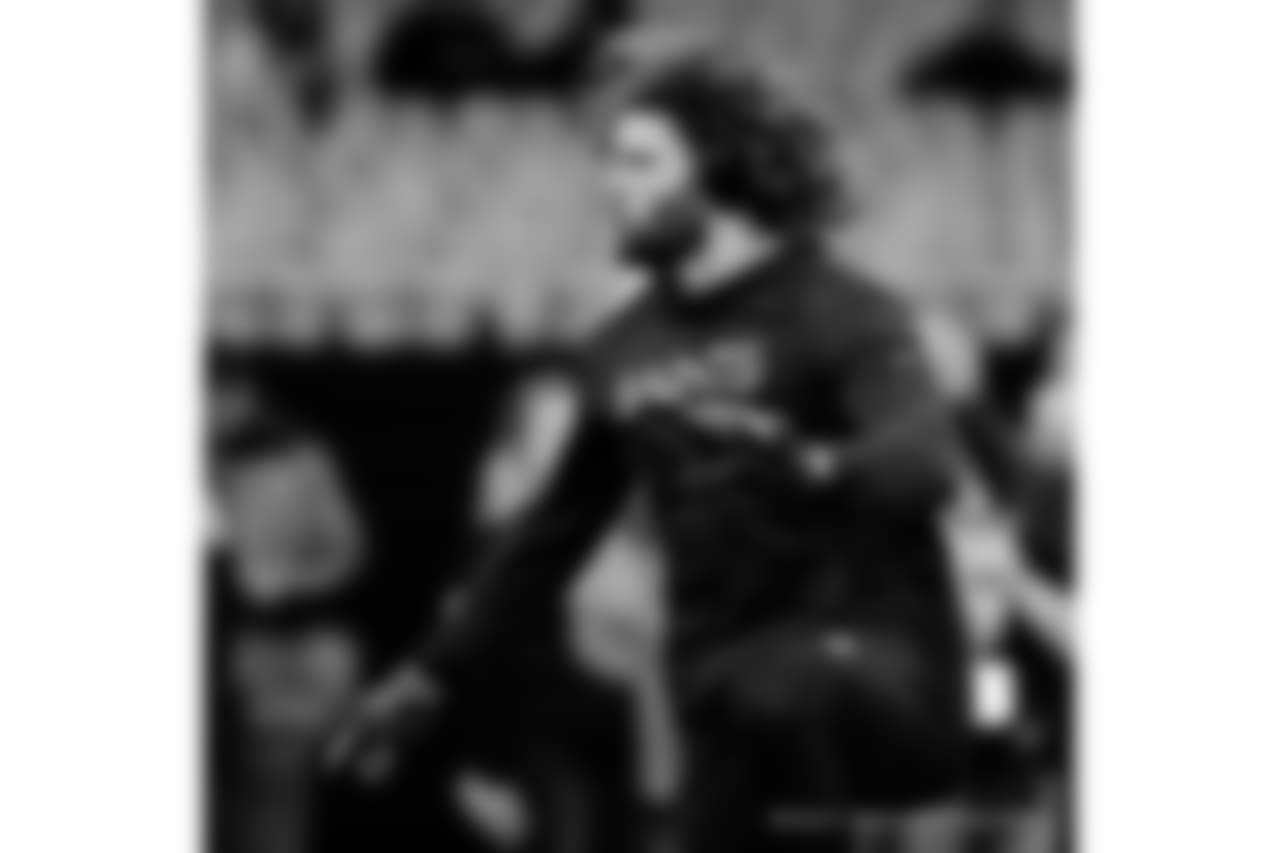 Saints 20 - Eagles 14 (W)
Divisional Game
Michael C. Hebert