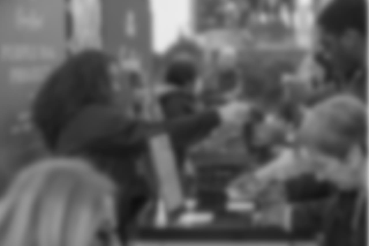 Gallery-NOSATL-PurpleBag-112218-0008