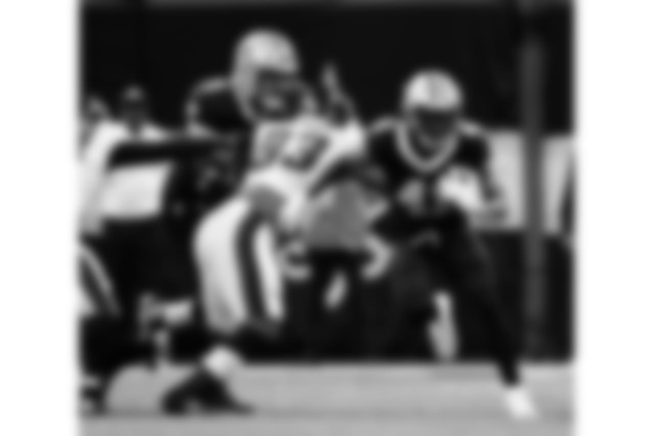 Saints 20 - Eagles 14 (W)
Divisional Game
Michael C. Hebert