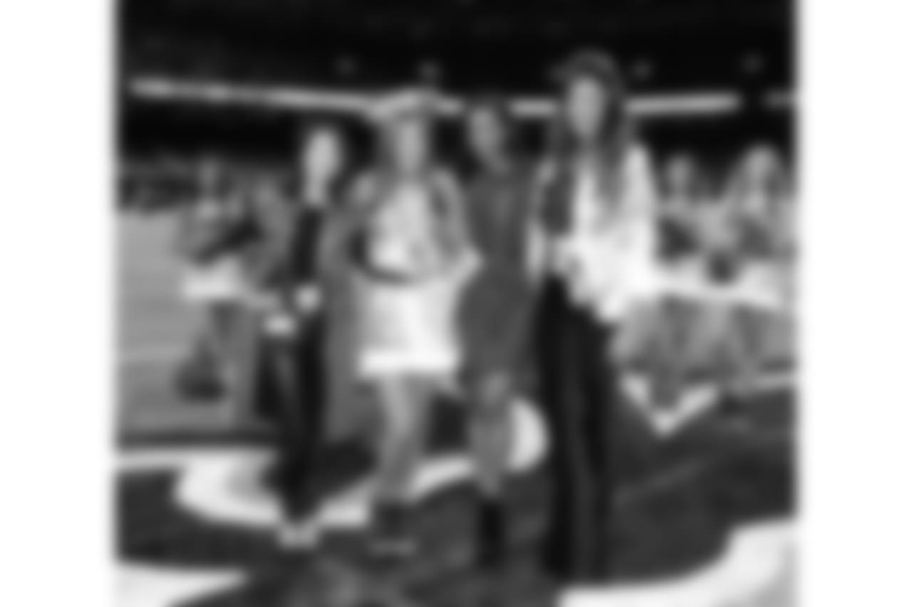 Gallery_Faces_Saintsations_Megan_011819_12