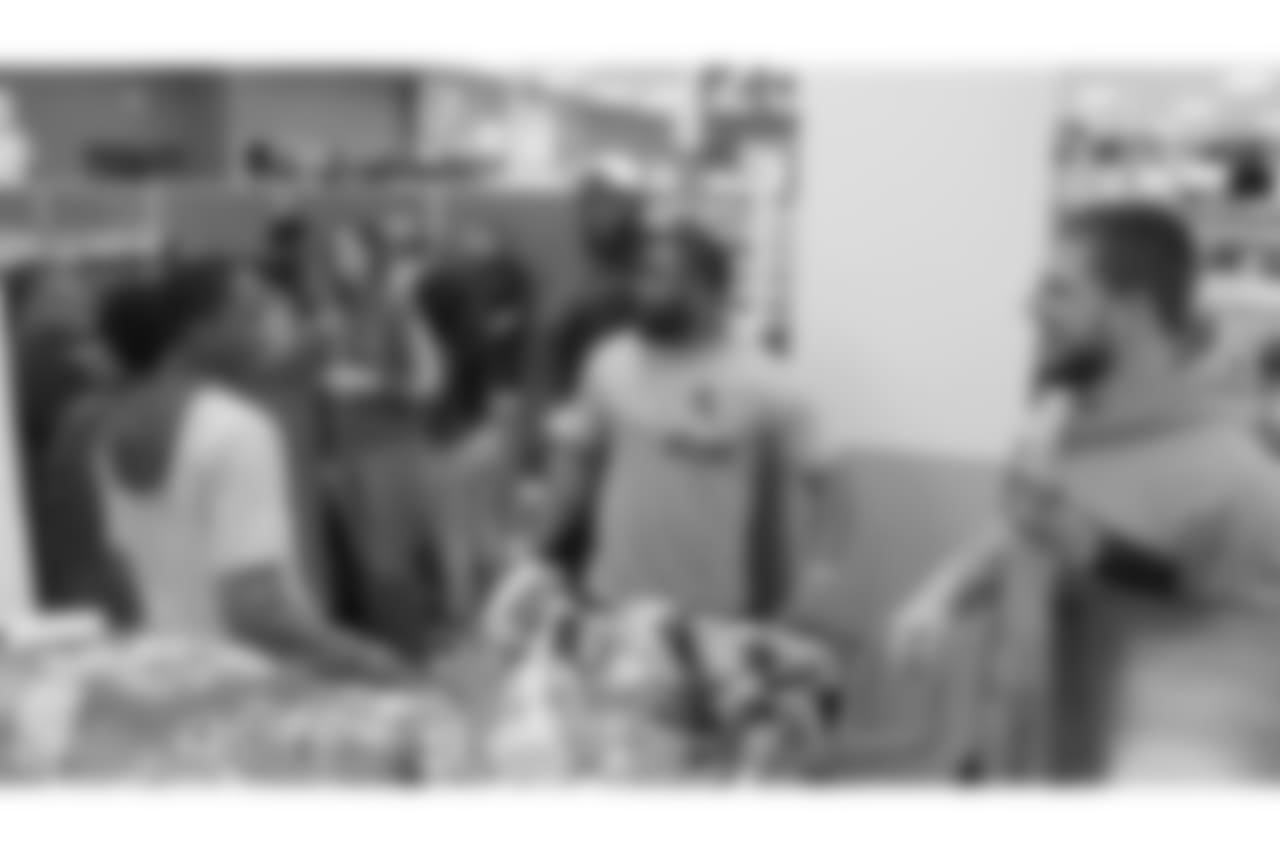 ingram-shopping-gallery-2560x1440-02