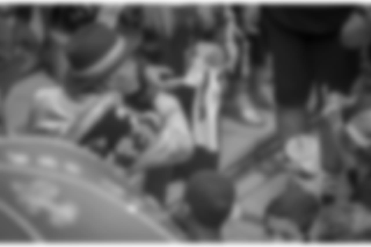 Gallery-pep-rally-saints-fever-2560-14400550