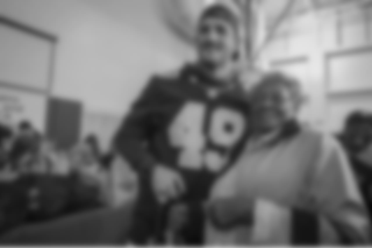 2560-1440-Gallery-saints-YMCA_Turkey-0131