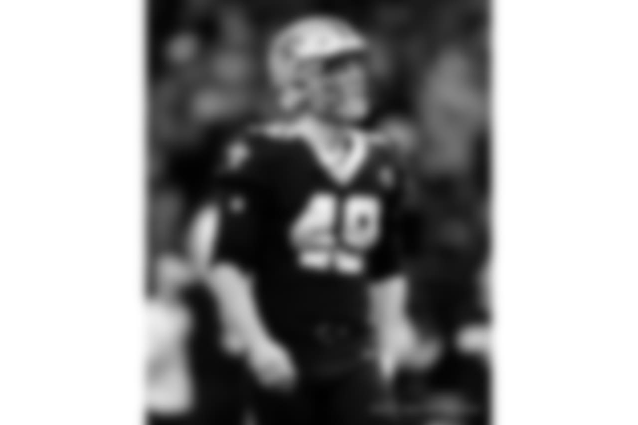 Saints 20 - Eagles 14 (W)
Divisional Game
Michael C. Hebert