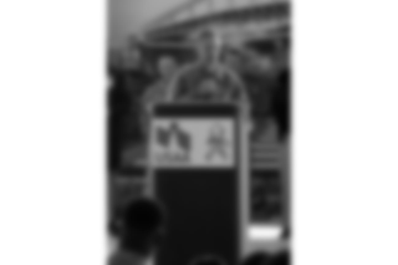 cst_AM4I4102