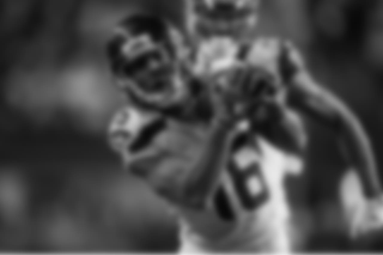 SEATTLE SEAHAWKS, LOS ANGELES RAMS