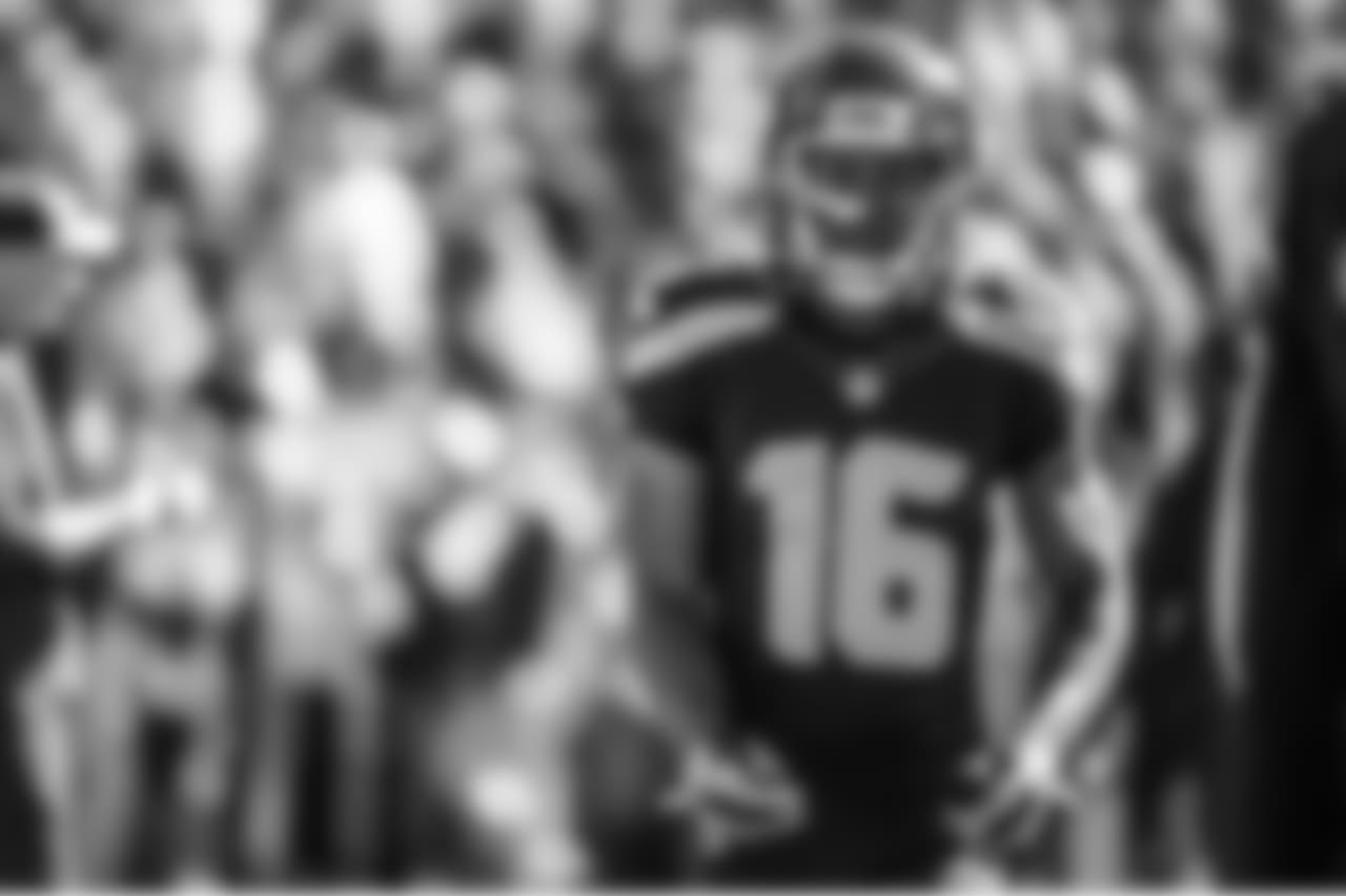 20150927_SEA_CHI_SEAGALS-10