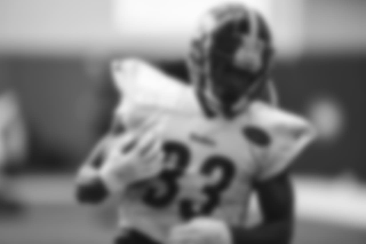 The Pittsburgh Steelers practice at the UPMC Rooney Sports Complex.