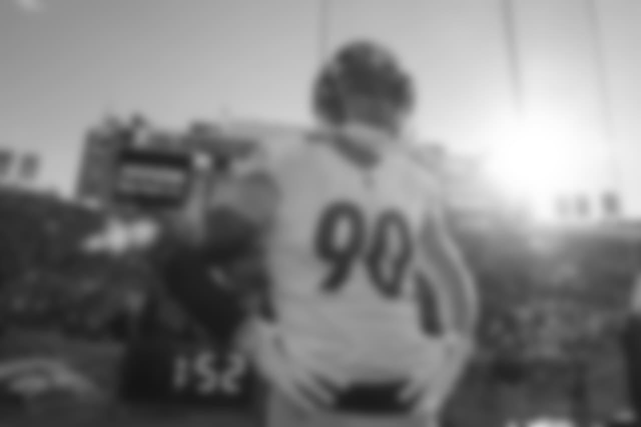 A 2018 Regular Season game between the Pittsburgh Steelers and the Denver Broncos on Sunday, November 25, 2018. The Broncos defeated the Steelers 24-17.
