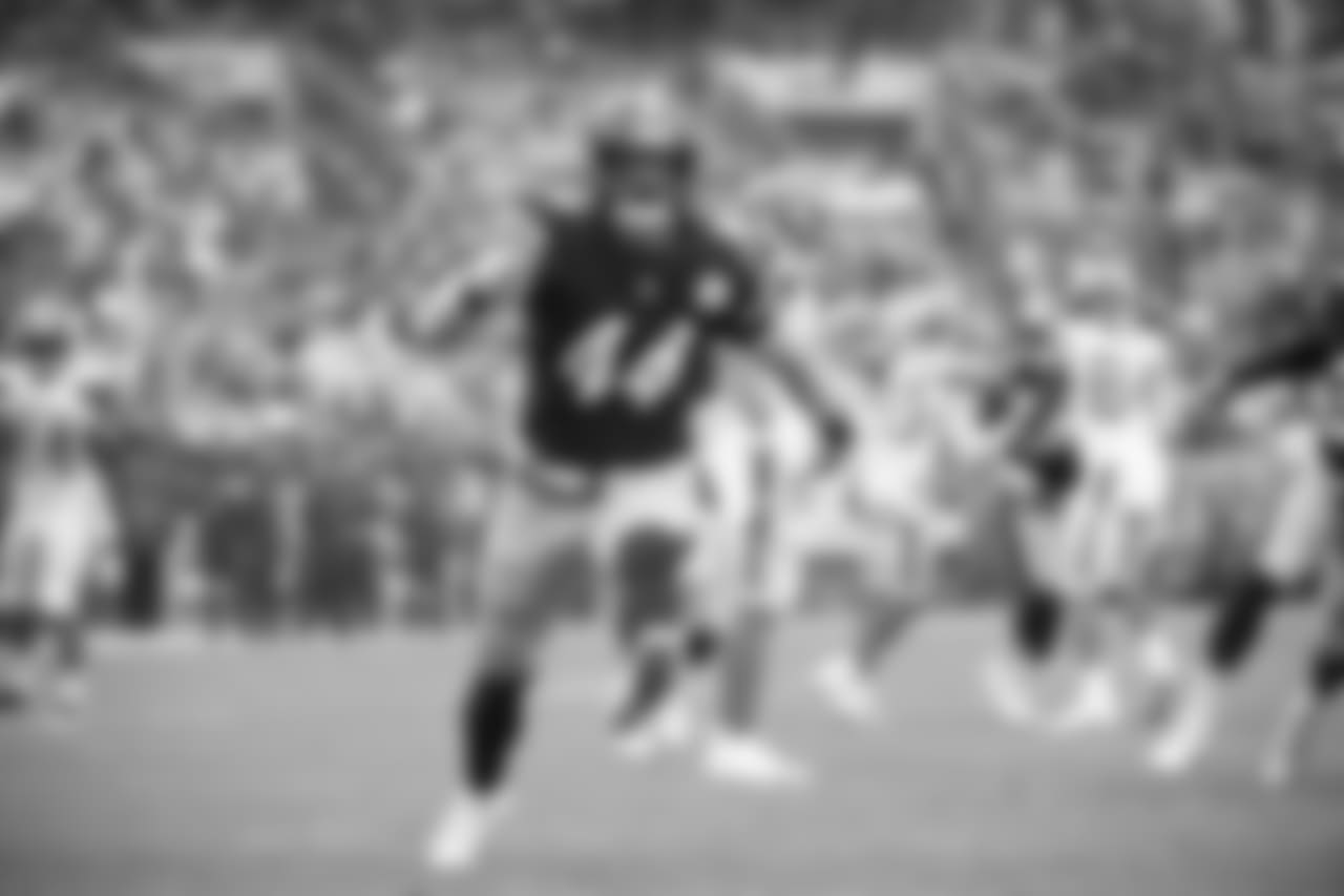 A 2018 Regular Season game between the Pittsburgh Steelers and the Cleveland Browns on Sunday, September 9, 2018.