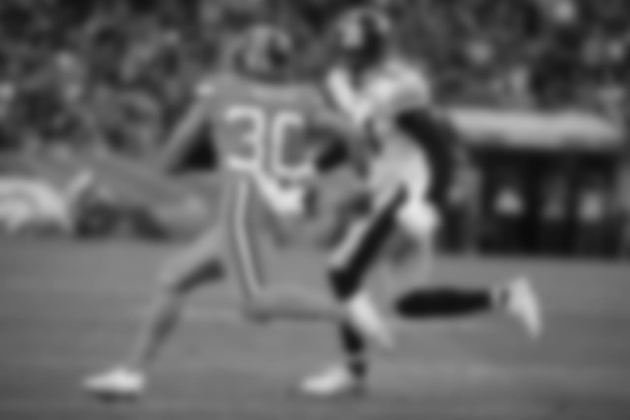 A 2018 Regular Season game between the Pittsburgh Steelers and the Denver Broncos on Sunday, November 25, 2018. The Broncos defeated the Steelers 24-17.