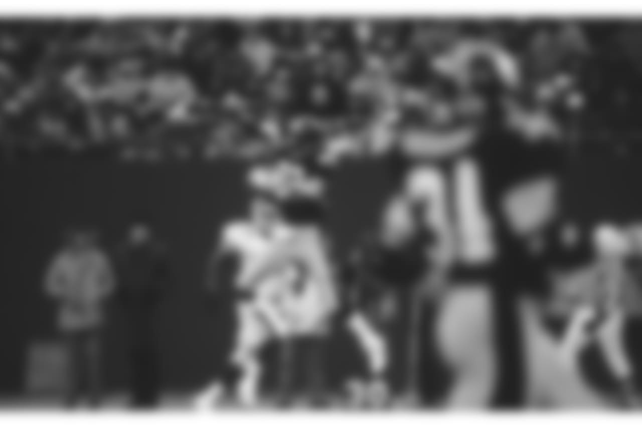 537 career receptions.