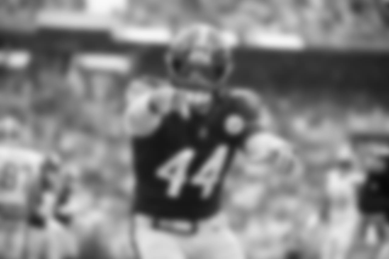 A 2018 Regular Season game between the Pittsburgh Steelers and the Cleveland Browns on Sunday, September 9, 2018.