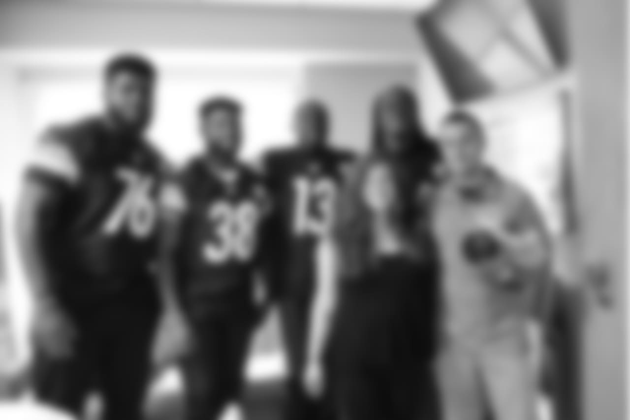 2018_MageeRookieVisit_0911rm0161