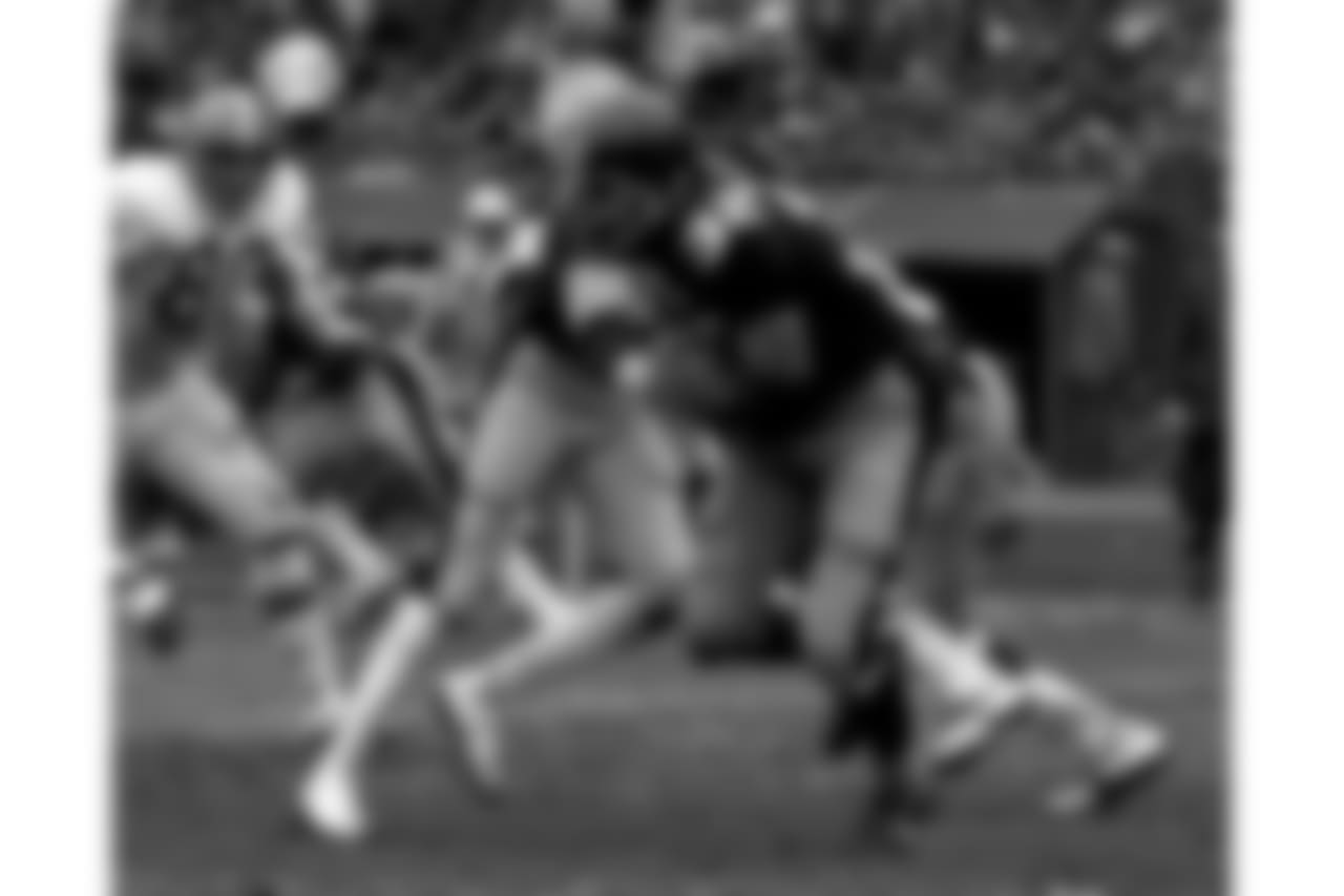 1. Franco Harris (1972-83) - 14,234 yards