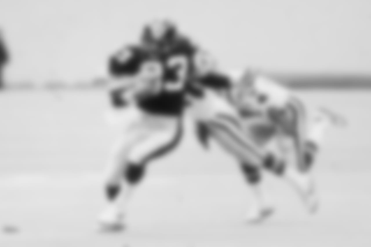 8. Louis Lipps (1984-91) - 6,406 yards.