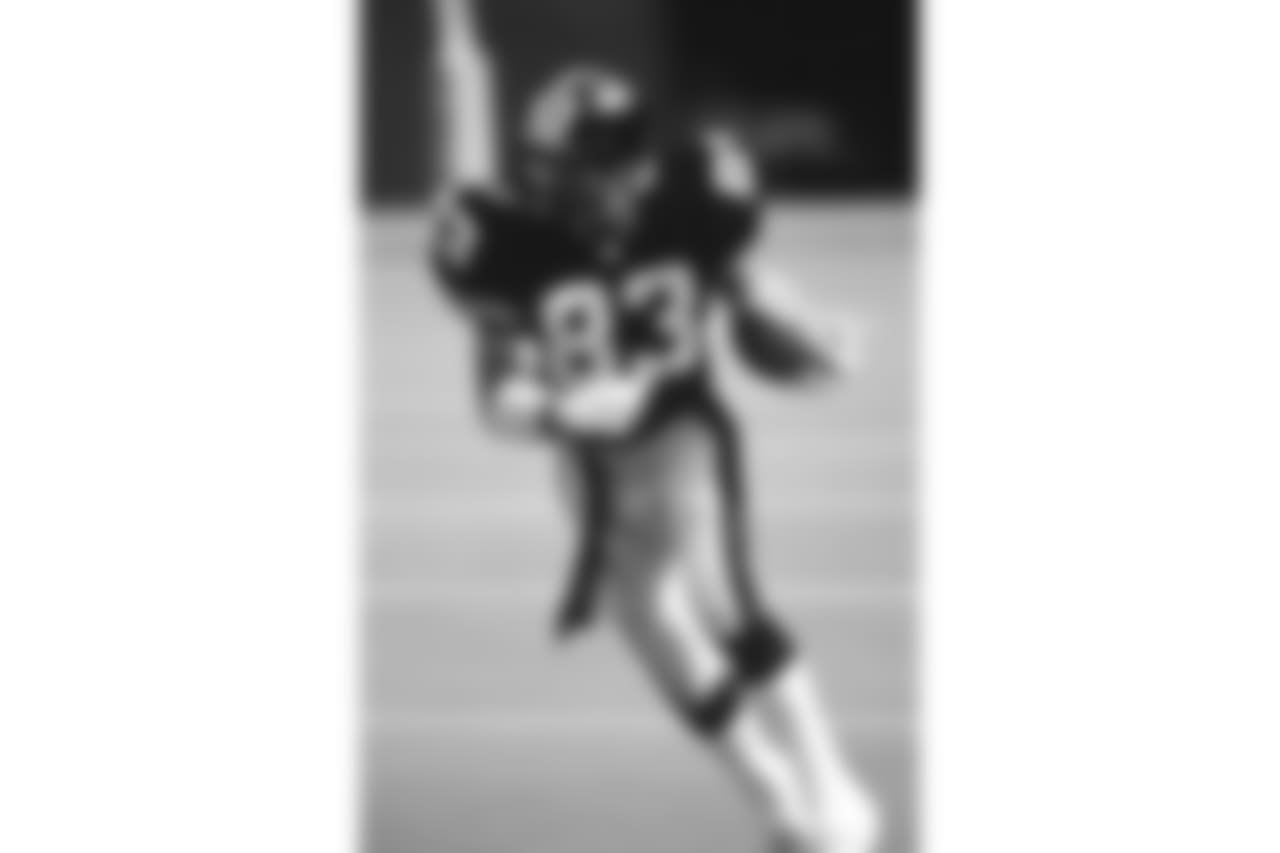5. Louis Lipps (1984-91) - 1,212 yards.