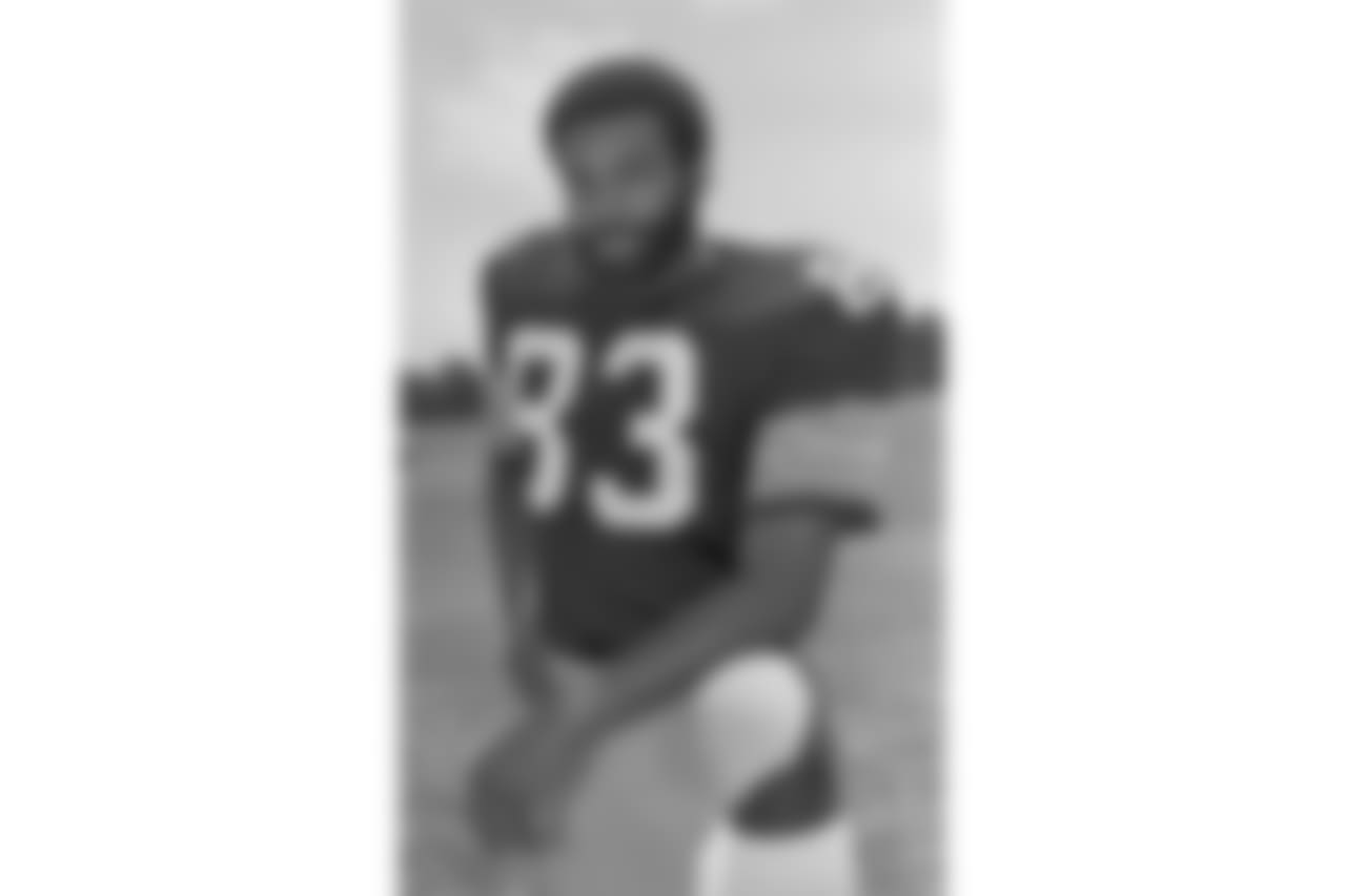 Theo Bell (76-80)