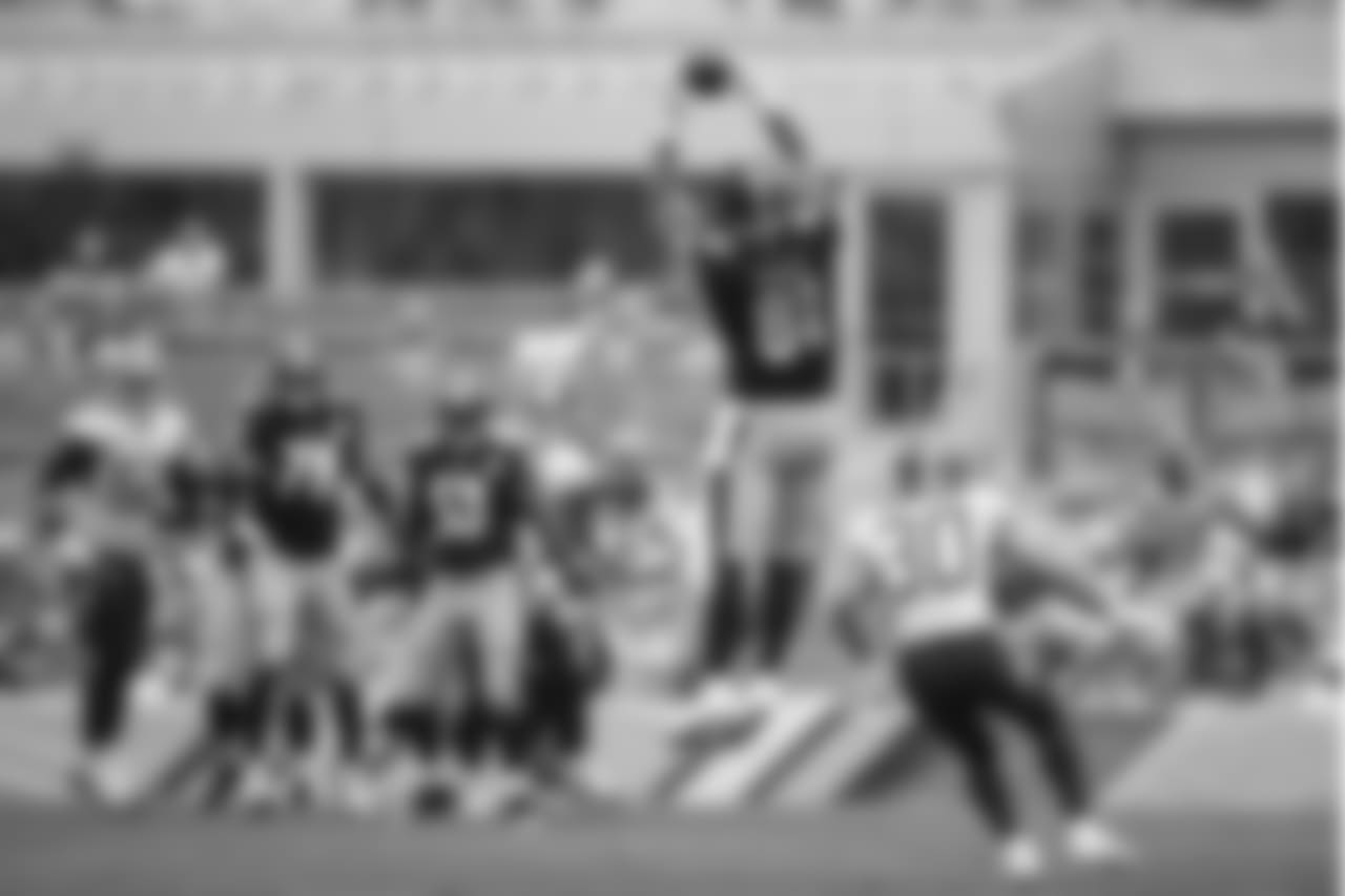 A 2018 Preseason game between the Pittsburgh Steelers and the Tennessee Titans on Saturday August 25th 2018.