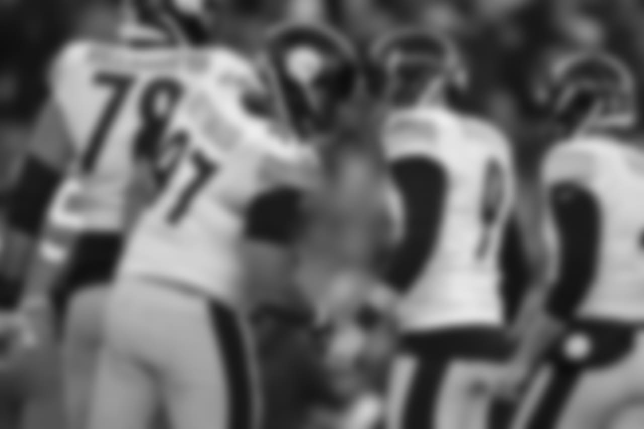 A 2018 Regular Season game between the Pittsburgh Steelers and the Denver Broncos on Sunday, November 25, 2018. The Broncos defeated the Steelers 24-17.