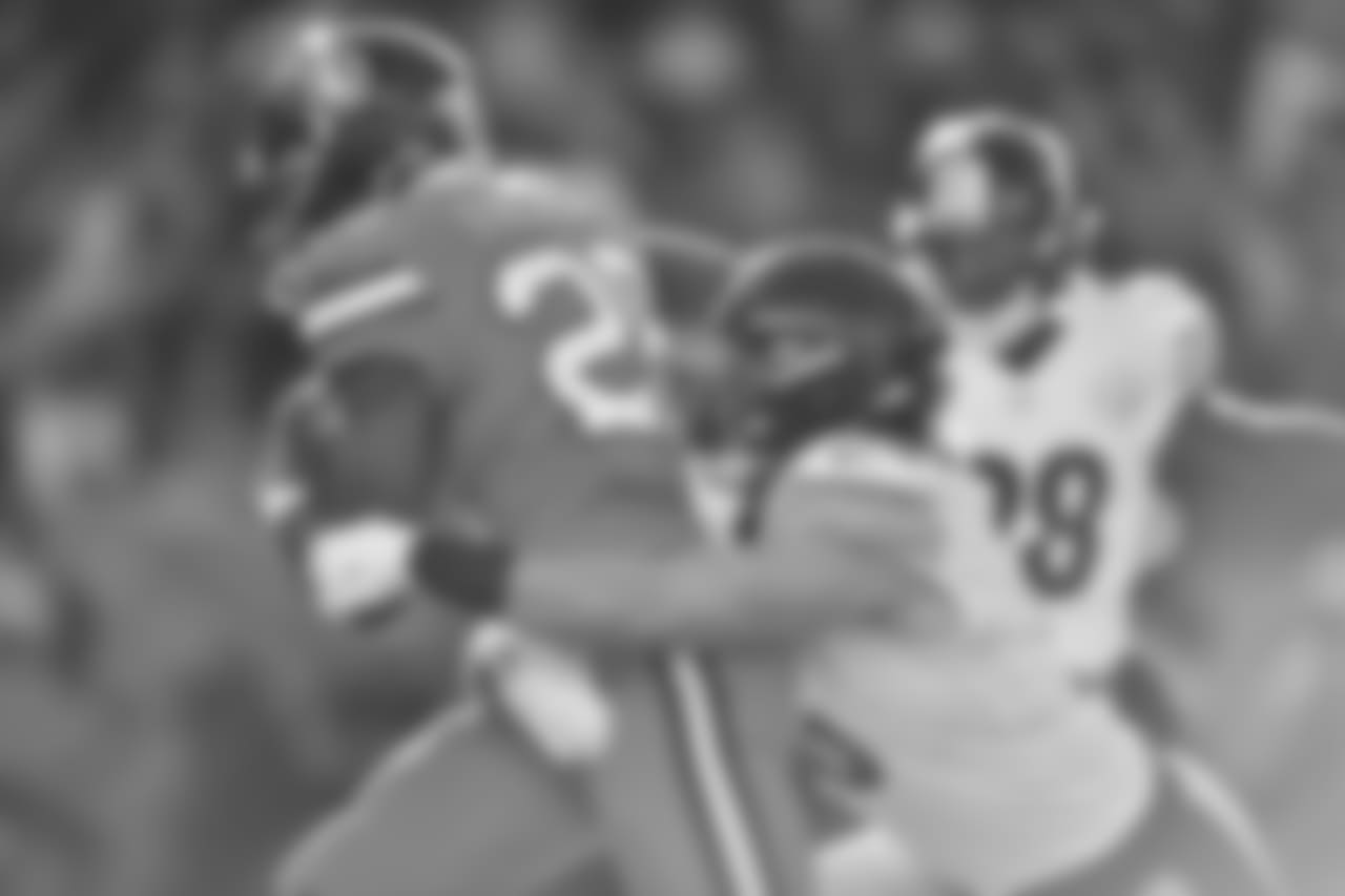A 2018 Regular Season game between the Pittsburgh Steelers and the Denver Broncos on Sunday, November 25, 2018. The Broncos defeated the Steelers 24-17.