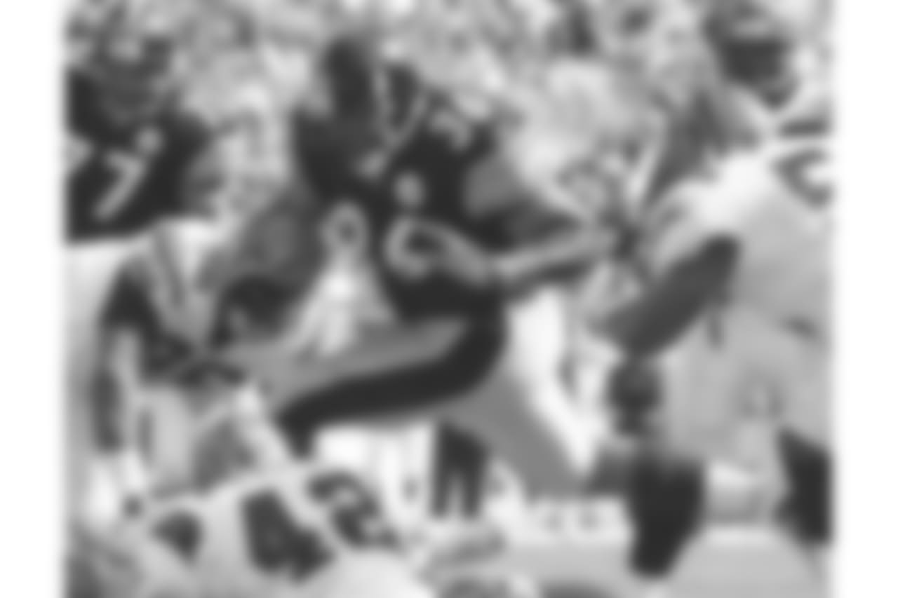 7. Jerome Bettis (1996-2005) - 482 points.