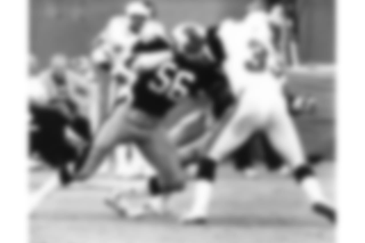 9. Robin Cole (1977-87) - 14 recoveries.
