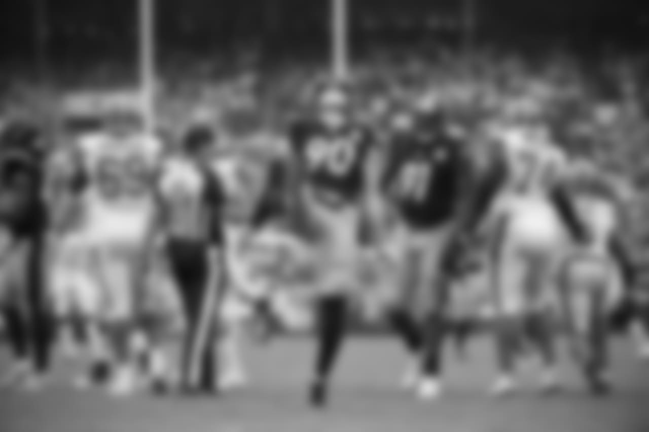 A 2018 Regular Season game between the Pittsburgh Steelers and the Cleveland Browns on Sunday, September 9, 2018.