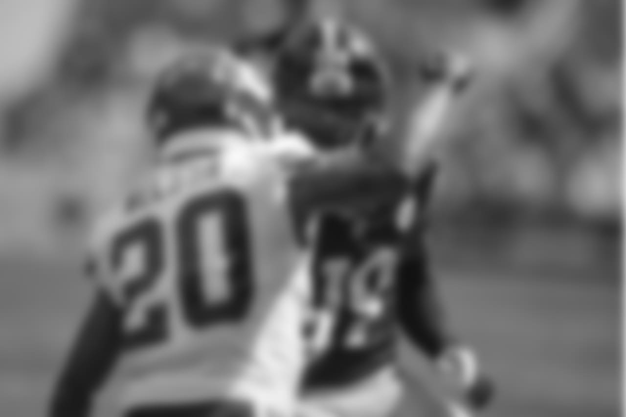 A 2018 Regular Season game between the Pittsburgh Steelers and the Kansas City Chiefs on Sunday, September 16, 2018.