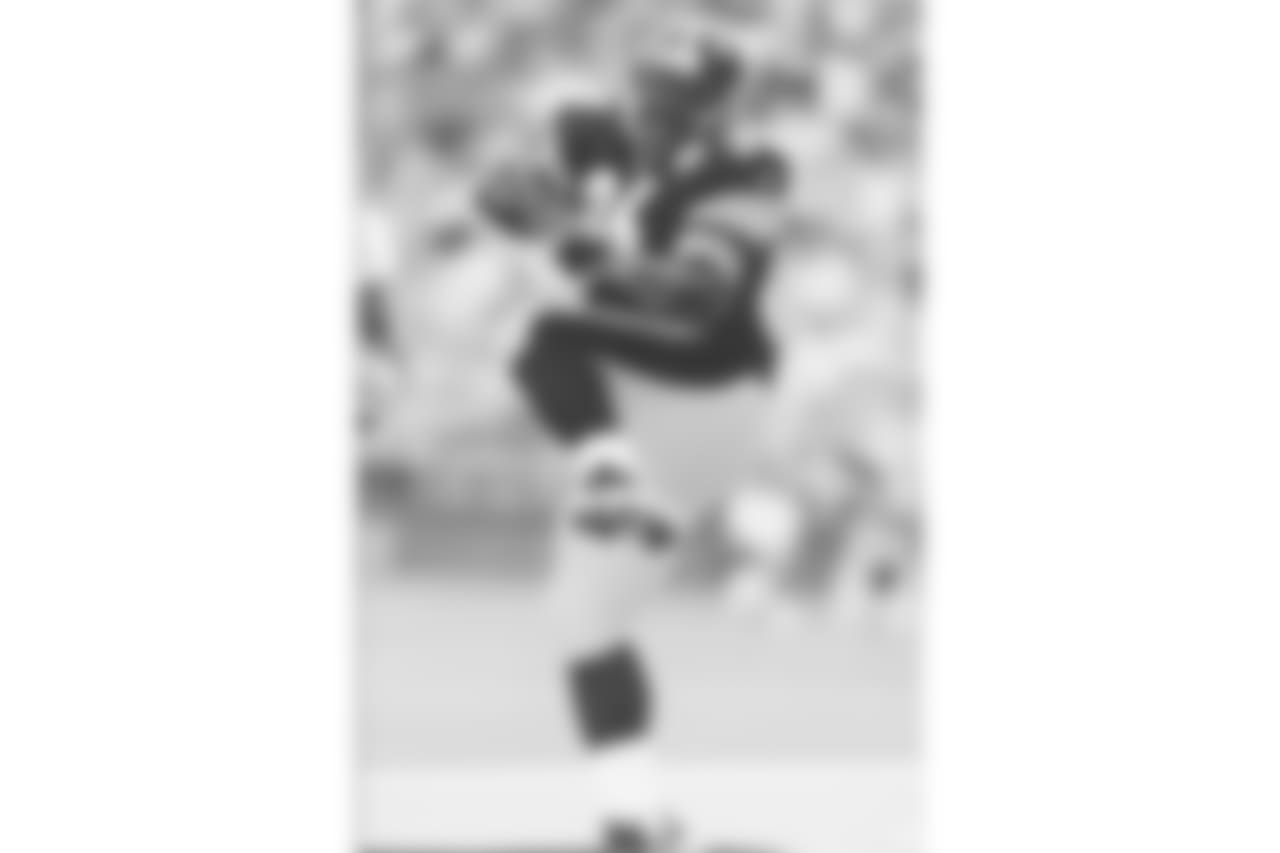 3. Jerome Bettis (1996-2005) - 11,377 yards.