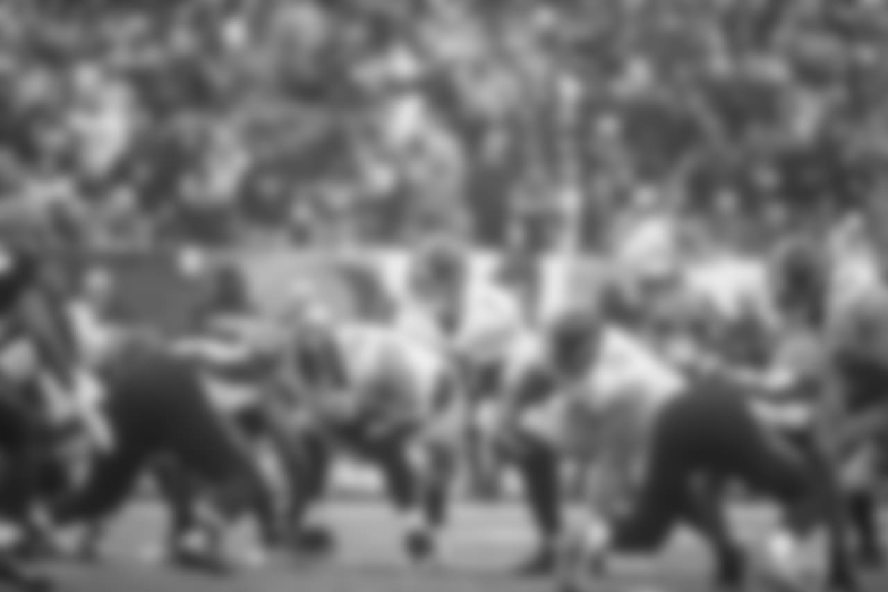A 2018 Regular Season game between the Pittsburgh Steelers and the Cincinnati Bengals on Sunday, October 14, 2018.