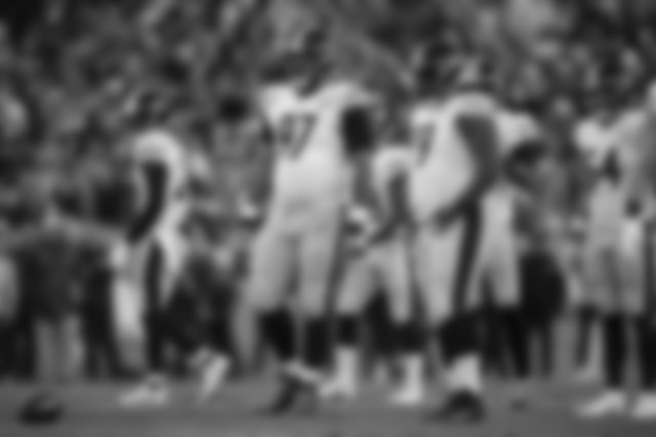 A 2018 Regular Season game between the Pittsburgh Steelers and the Denver Broncos on Sunday, November 25, 2018. The Broncos defeated the Steelers 24-17.