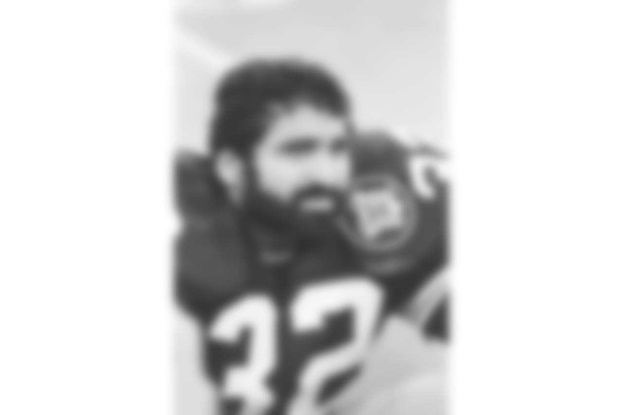 Candid shot of Franco Harris #32.