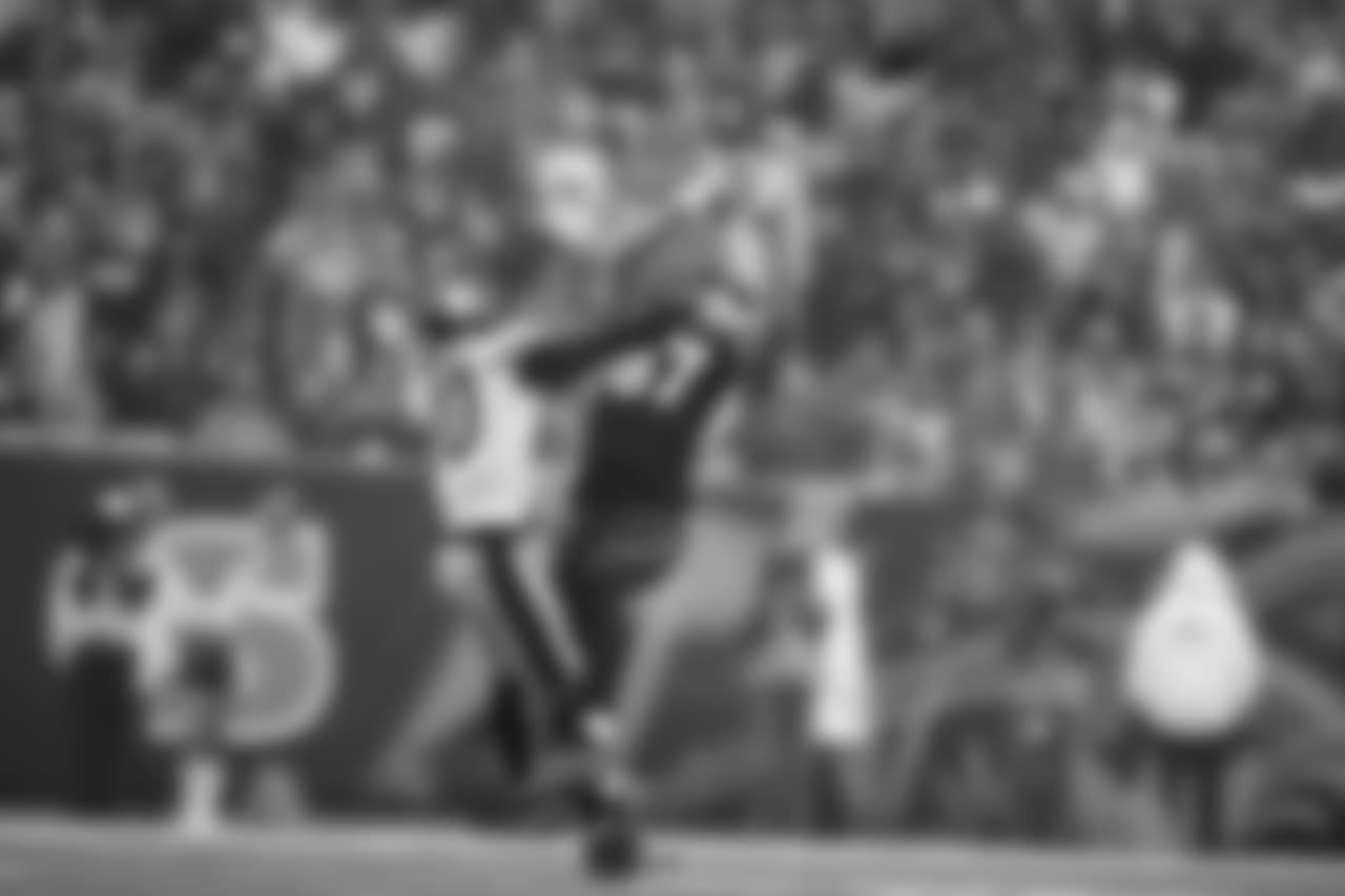 A 2018 Regular Season game between the Pittsburgh Steelers and the Cincinnati Bengals on Sunday, October 14, 2018. The Steelers defeated the Bengals 28-21.