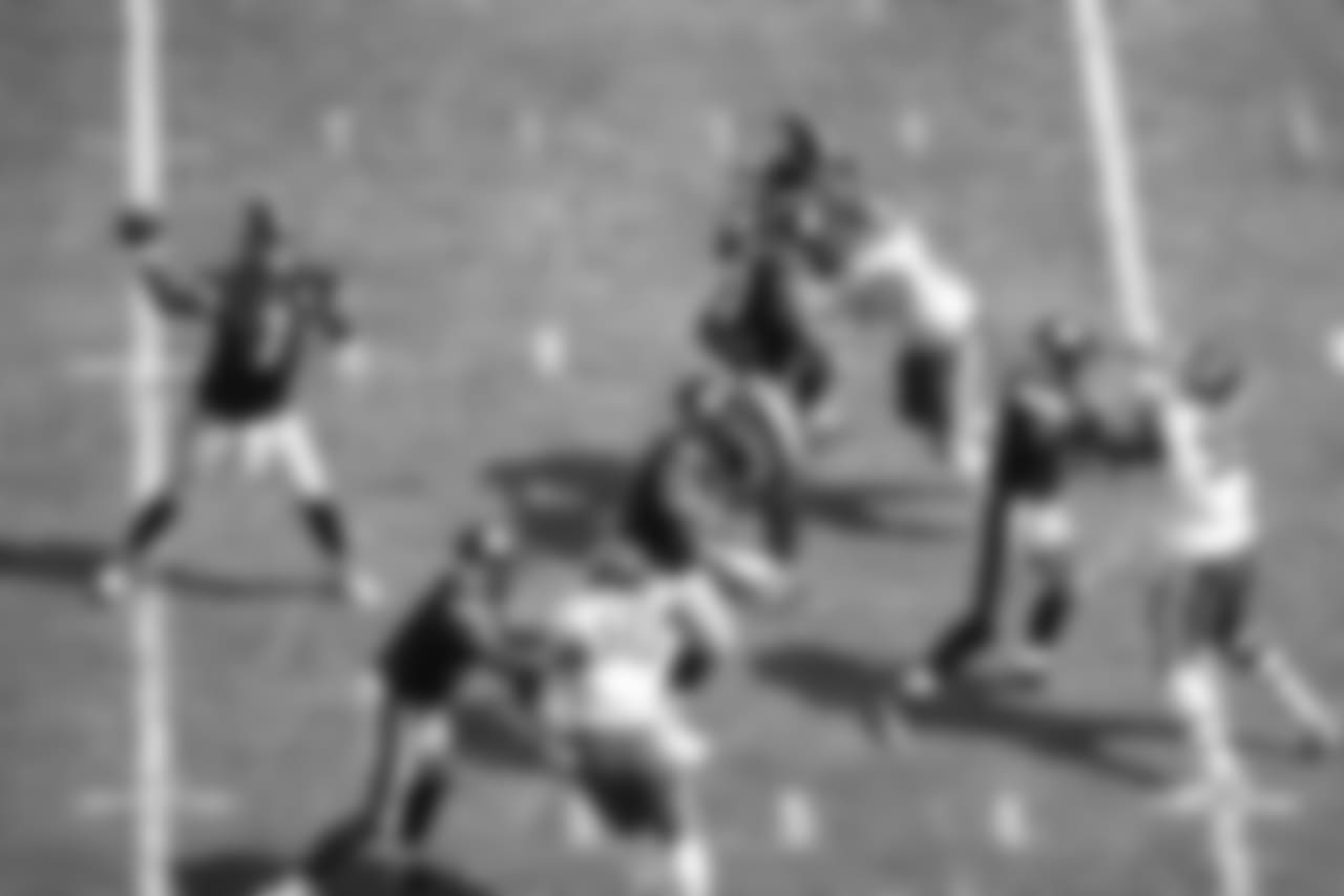 A 2018 Regular Season game between the Pittsburgh Steelers and the Kansas City Chiefs on Sunday, September 16, 2018.
loss (L) 42-37.