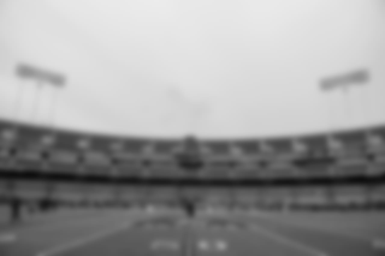 A 2018 Regular Season game between the Pittsburgh Steelers and the Oakland Raiders on Sunday, December 9, 2018.